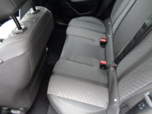 Peugeot 208 Hybrid 110 e-DSC6 Allure Sitzheizung, Kamera