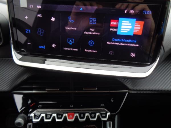 Peugeot 208 Hybrid 110 e-DSC6 Allure Sitzheizung, Kamera