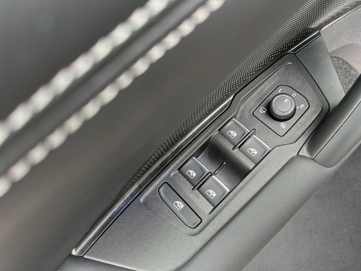 Volkswagen Tiguan Goal 2.0 TDI DSG AHK,Kamera,18Zoll