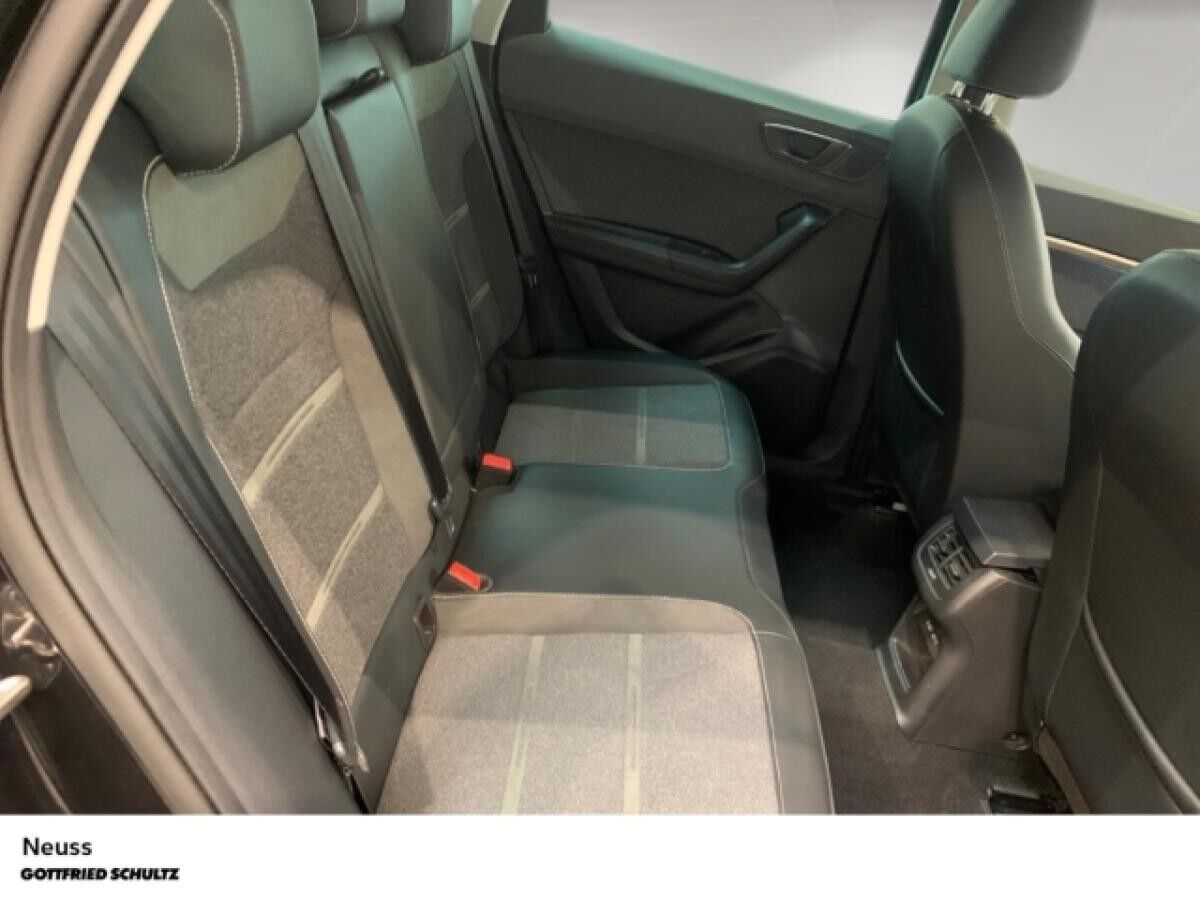 Seat Ateca XPERIENCE TSI DSG AHK NAVI SITZHEIZUNG EINPARKHILFE LED