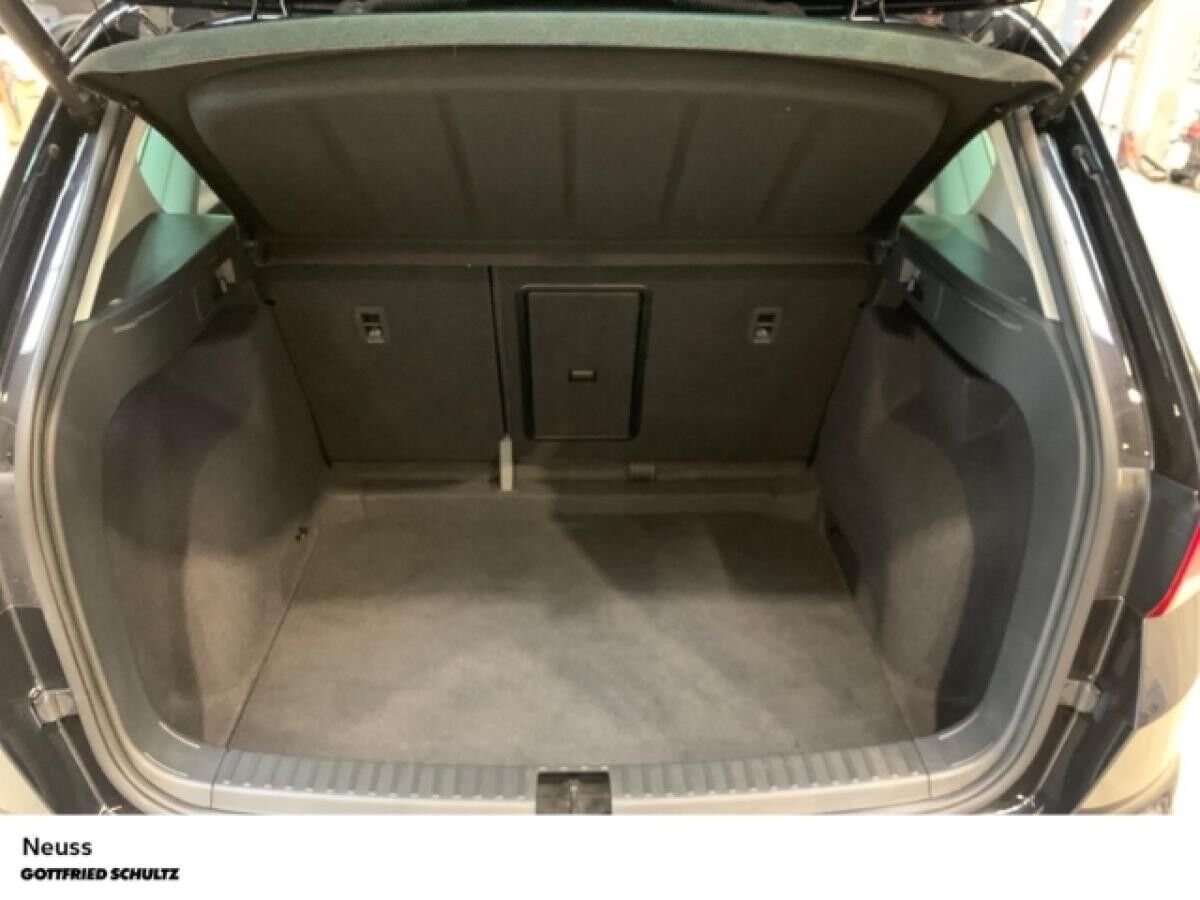 Seat Ateca XPERIENCE TSI DSG AHK NAVI SITZHEIZUNG EINPARKHILFE LED