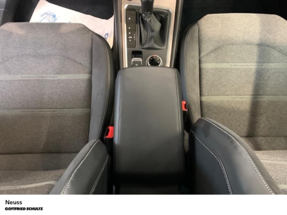 Seat Ateca XPERIENCE TSI DSG AHK NAVI SITZHEIZUNG EINPARKHILFE LED