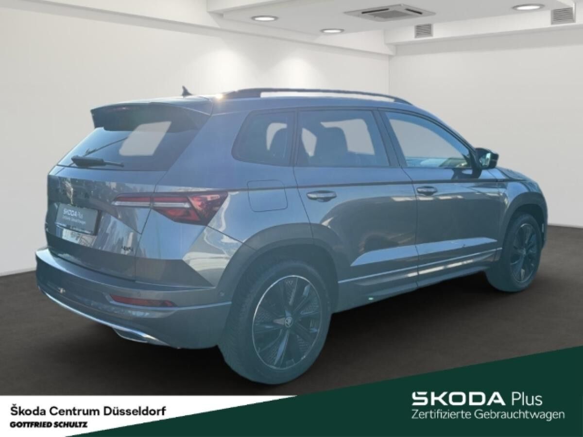 Skoda Karoq Sportline 4x4 TSI DSG AHK Infotainment-Paket Amundsen Frontscheibe heizbar
