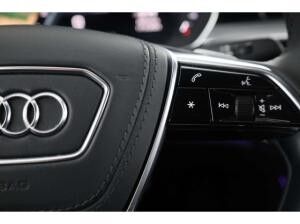 Audi A8 50 TDI quattro S line Tip. 20''/P-Dach/B&O/HUD