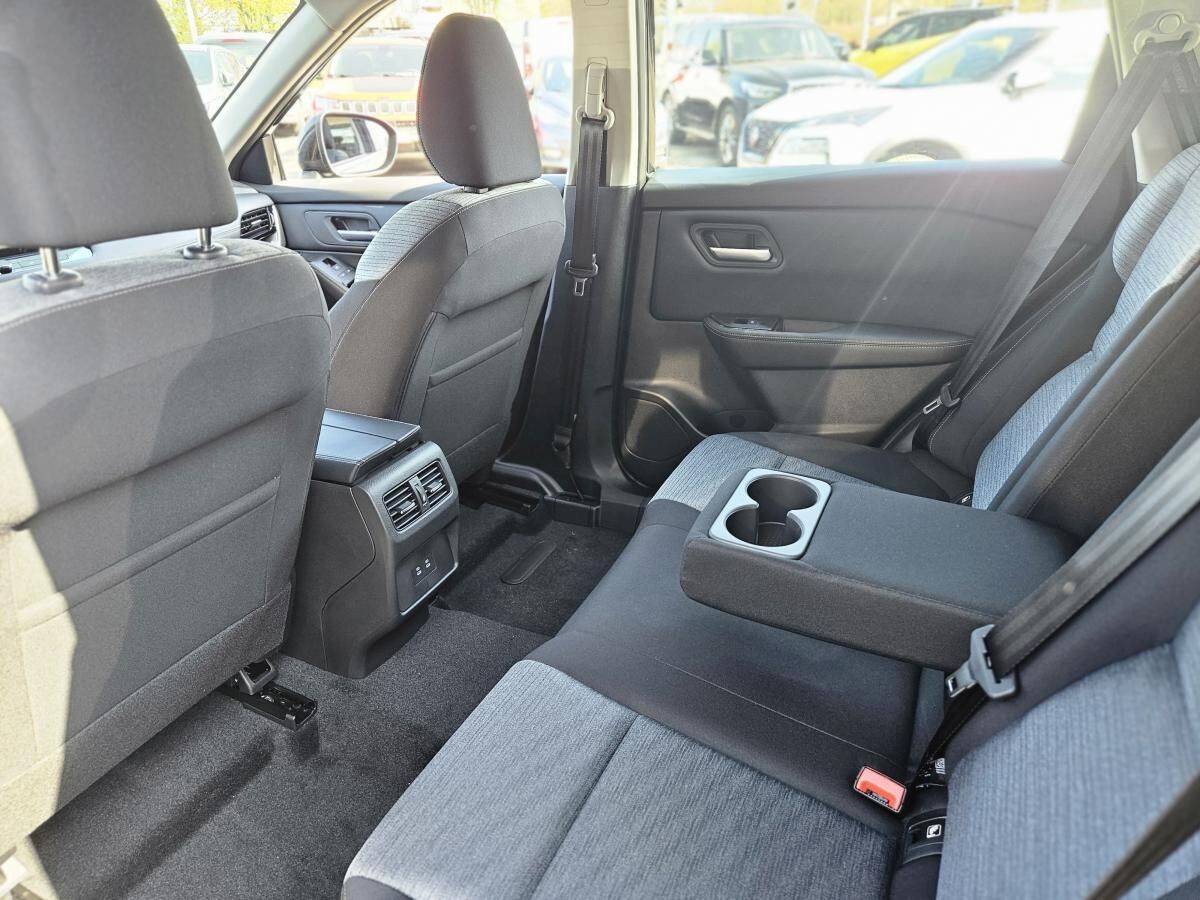 Nissan X-Trail Acenta 1.5 VC-T e-POWER 4x4  inkl. Navi, Park Distance Control & LED