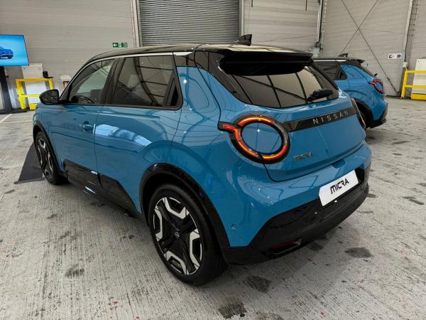 Nissan Micra MICRA EVOLVE, 52 kWh, 110 kW (150 PS) - Top Ausstattung