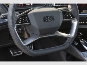 Audi Q4 e-tron 45 2xS line/Wärmepumpe/HuD/Pano/AHK/360°/ACC