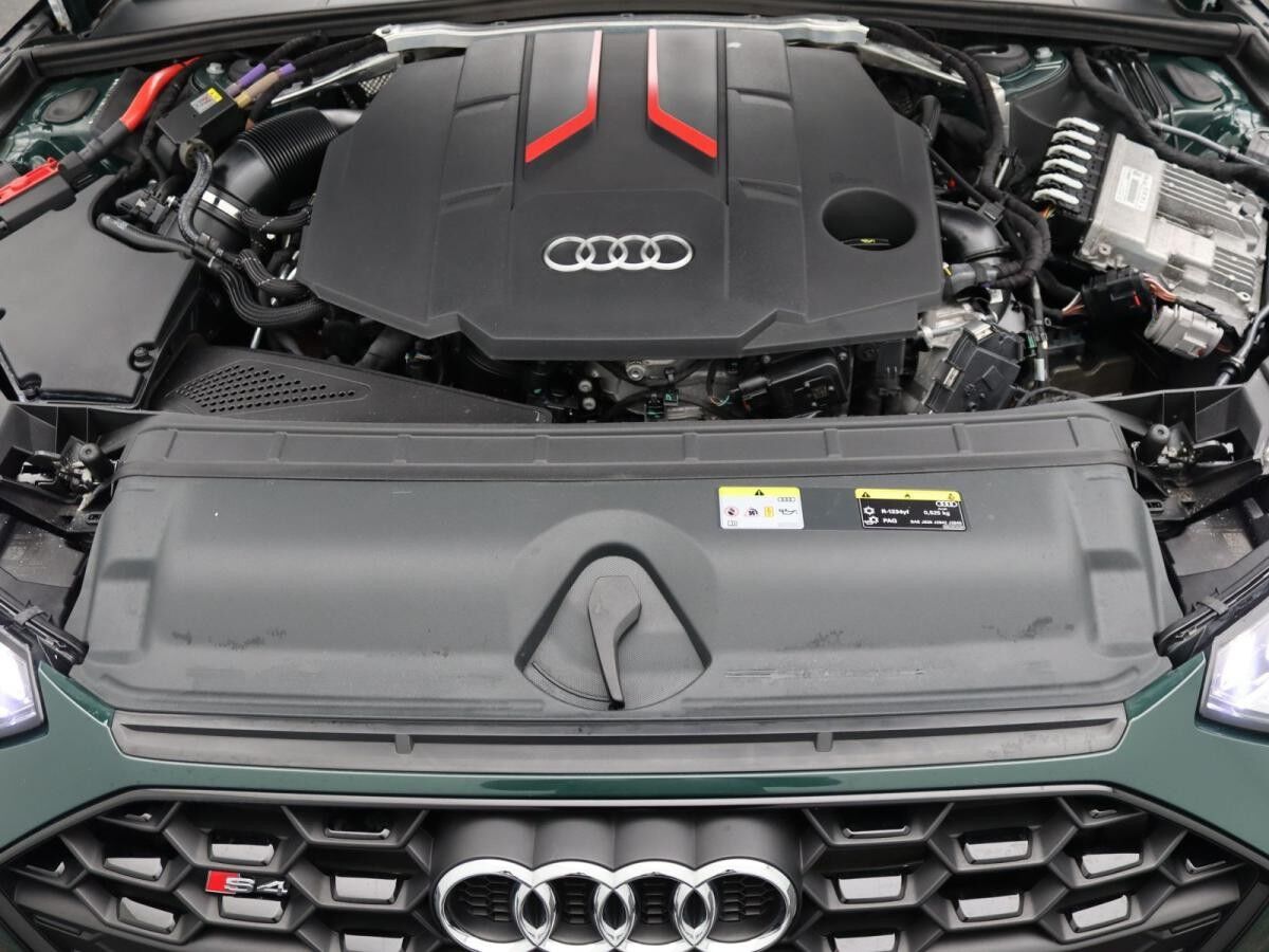 Audi S4 Avant quattro TDI / Standh, Matrix, AHK, B&O