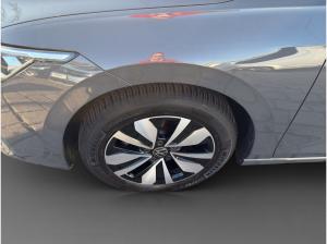 Volkswagen Golf VIII 1.5TSI Goal AHK