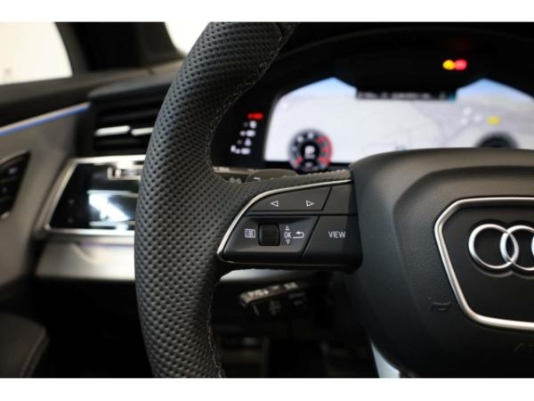 Audi Q7 TDI quattro S line business