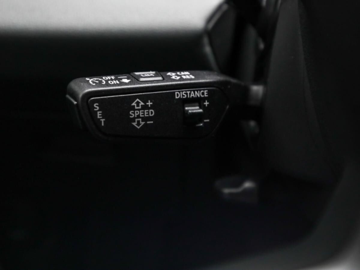 Audi Q6 e-tron Sportback AHK Matrix ACC BeifDispl.