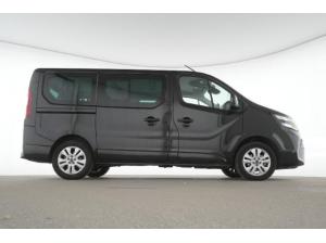 Nissan Primastar 2,8t dCI L1H1 MT TEKNA 1ST HK BES+ Design