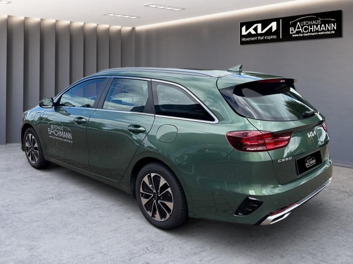 Kia Ceed SW 1.6 Plug-in Spirit mit Technikpaket Navi