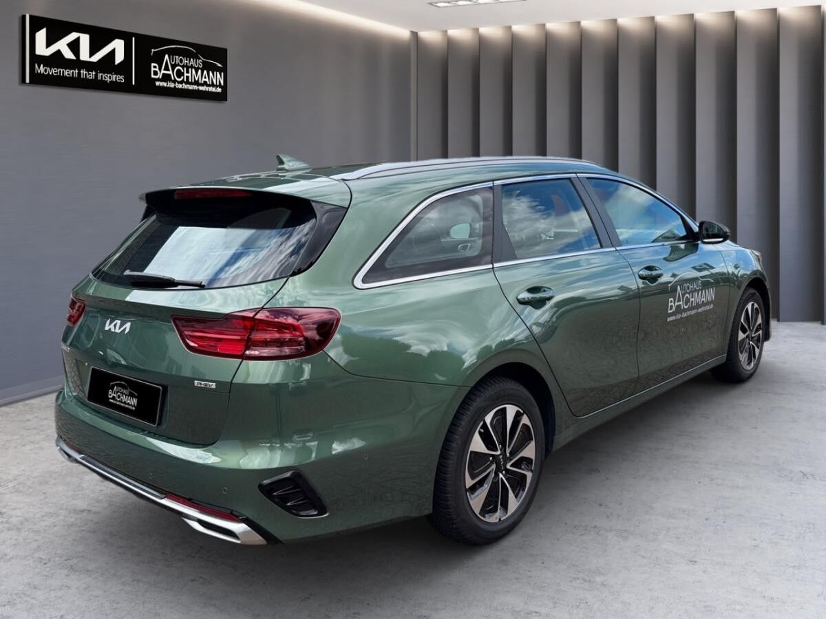 Kia Ceed SW 1.6 Plug-in Spirit mit Technikpaket Navi