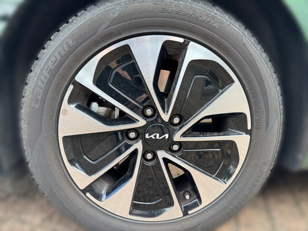 Kia Ceed SW 1.6 Plug-in Spirit mit Technikpaket Navi