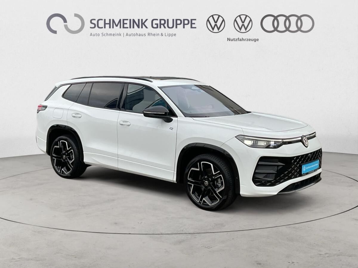 Volkswagen Tayron 1.5 Hybrid DSG R-Line Volkswagen Tayron 1.5 Hybrid DSG R-Line