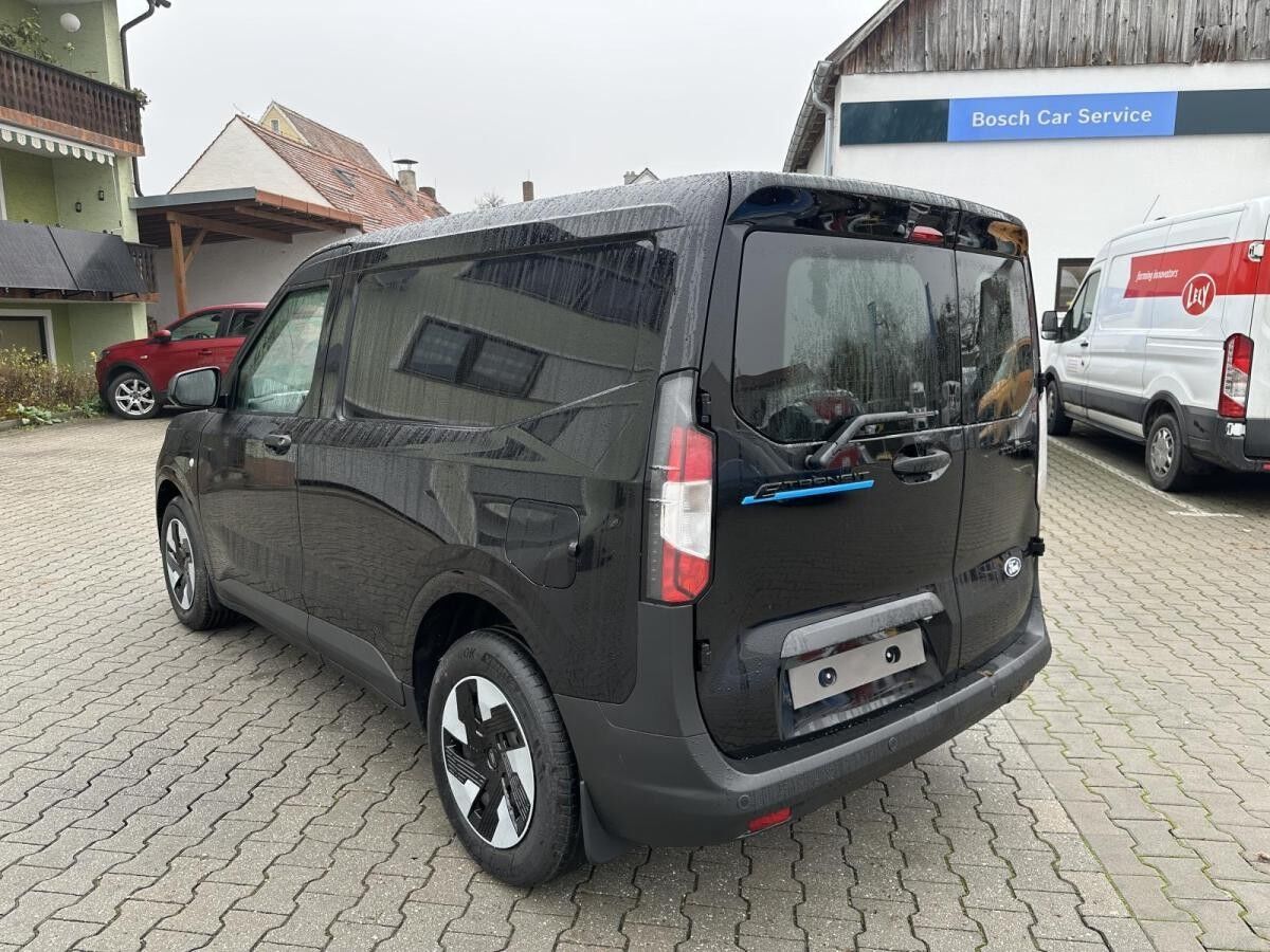 Ford Transit Courier Trend BEV FENSTER KAMERA CARPLAY