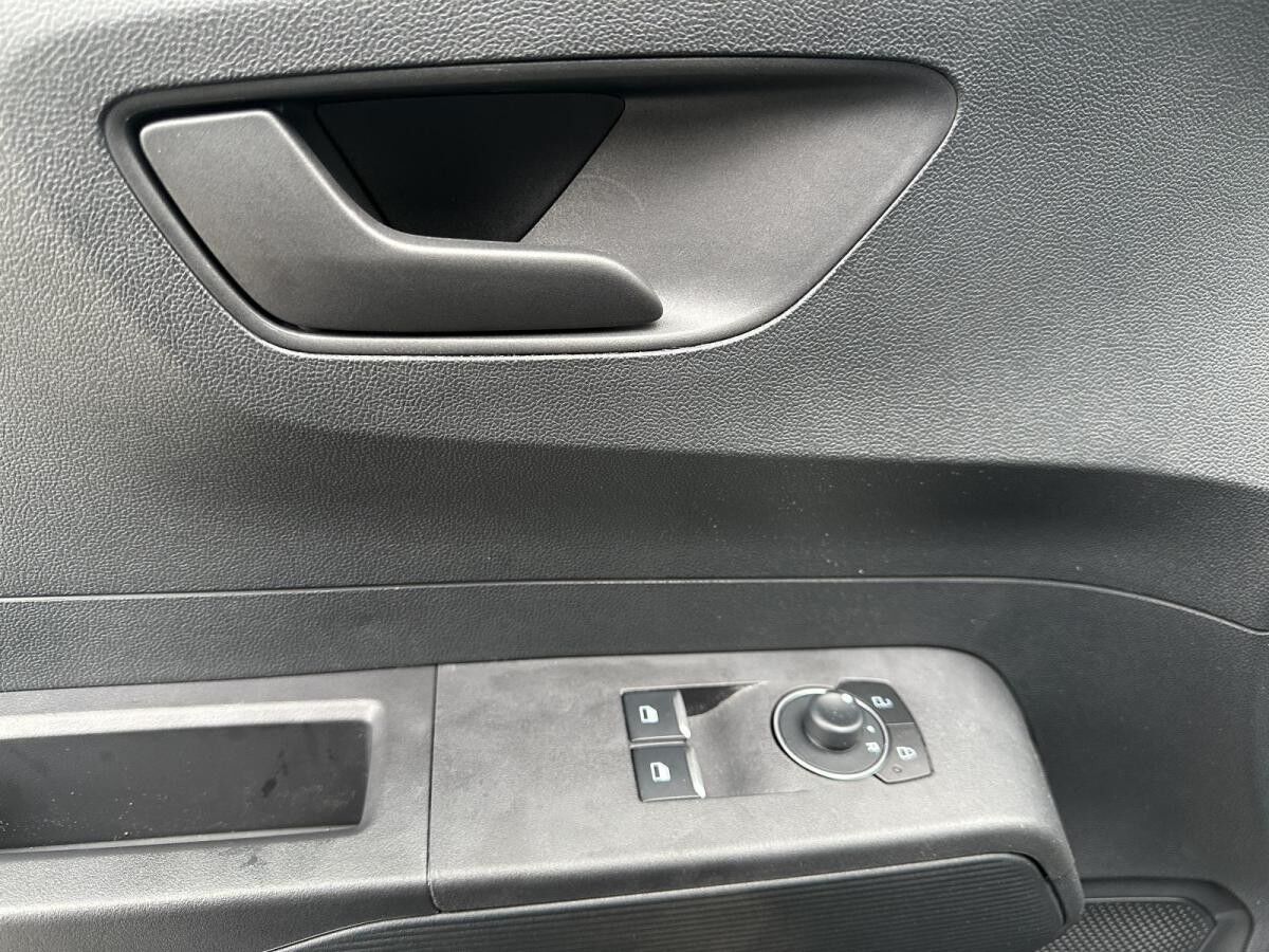 Ford Transit Courier Trend BEV FENSTER KAMERA CARPLAY