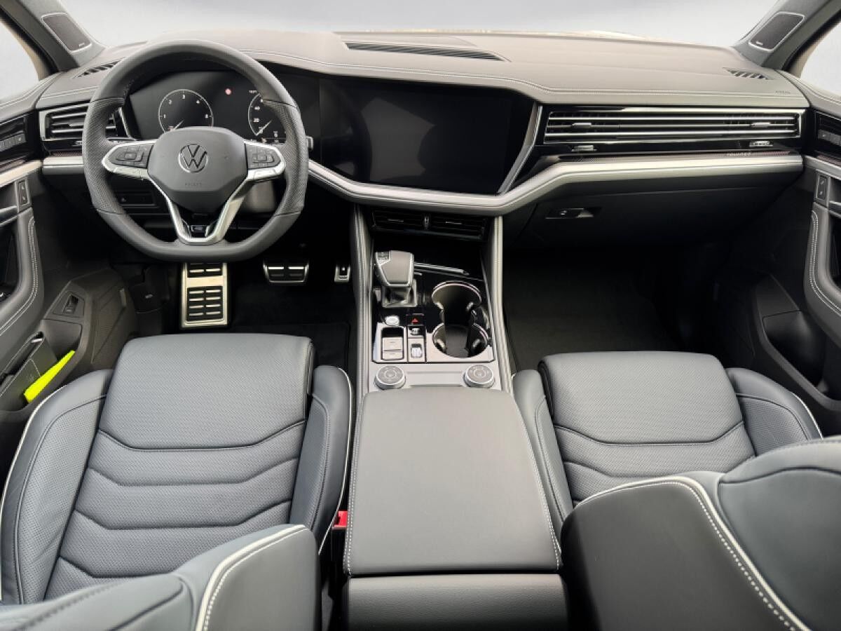 Volkswagen Touareg R-Line 286 PS *SOFORT* Volkswagen Touareg R-Line 286 PS *SOFORT*