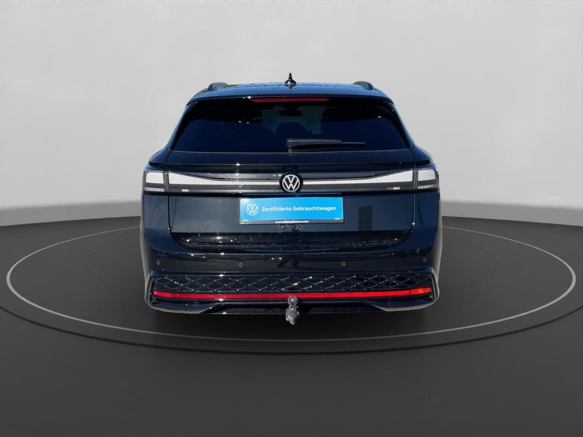 Volkswagen ID.7 Tourer GTX 4Motion HUD AD AHK-el. klappb. Navi 360 Kamera LED ACC El. Heckklappe Volkswagen ID.7 Tourer GTX 4Motion HUD AD AHK-el. klappb. Navi 360 Kamera LED ACC El. Heckklappe