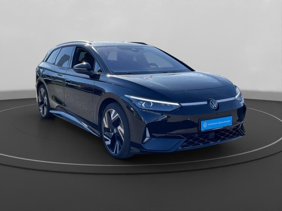 Volkswagen ID.7 Tourer GTX 4Motion HUD AD AHK-el. klappb. Navi 360 Kamera LED ACC El. Heckklappe Volkswagen ID.7 Tourer GTX 4Motion HUD AD AHK-el. klappb. Navi 360 Kamera LED ACC El. Heckklappe