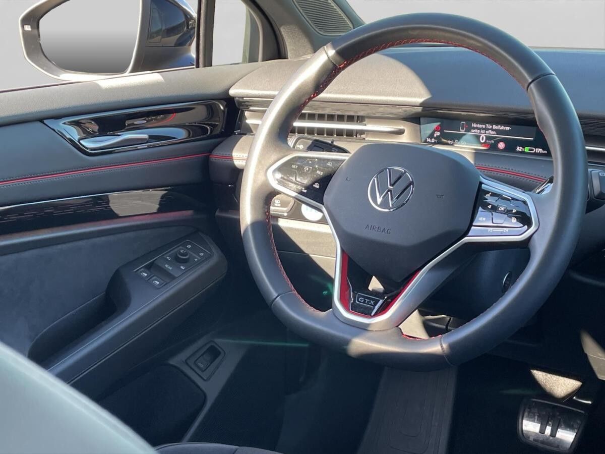 Volkswagen ID.7 Tourer GTX 4Motion HUD AD AHK-el. klappb. Navi 360 Kamera LED ACC El. Heckklappe Volkswagen ID.7 Tourer GTX 4Motion HUD AD AHK-el. klappb. Navi 360 Kamera LED ACC El. Heckklappe