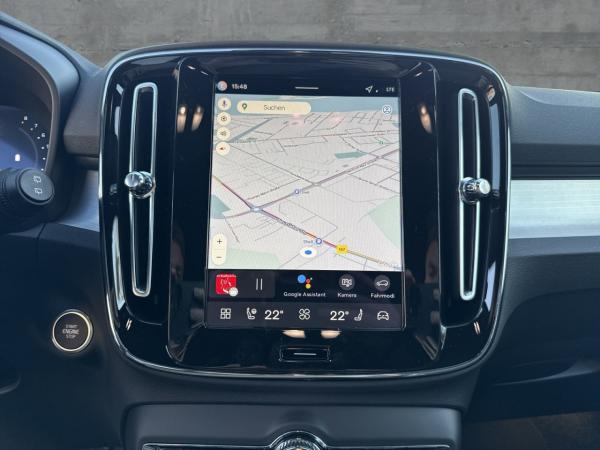 Volvo XC40 B3 2WD Core (EURO 6e) Klima Rückfahrkamera Volvo XC40 B3 2WD Core (EURO 6e) Klima Rückfahrkamera