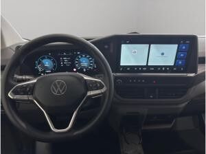 Volkswagen Transporter T7Kasten Plus (6Sitze/Heckflügel/AnhängerPaket) 2.0 l TDI 8-Gang-Automatikgetriebe KR