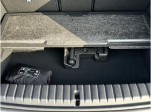 BMW 118 d DAB LED Komfortzg. Parkassistent AHK schw.