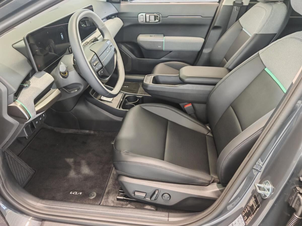 Kia EV4 Hatchback Earth 81,4kWh Wärmepumpe Technologie Upgrade