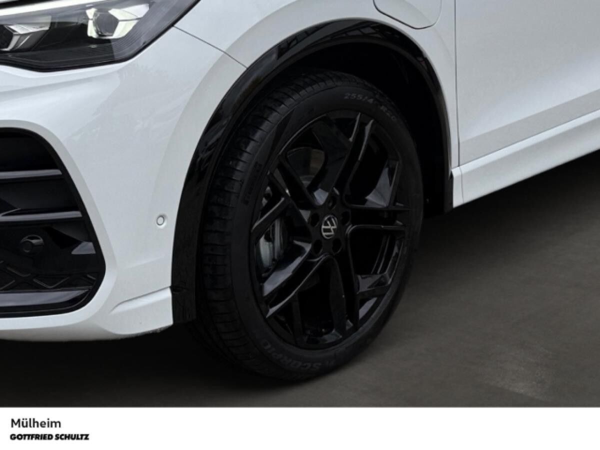 Volkswagen Tiguan R-Line eHybrid (Mülheim)