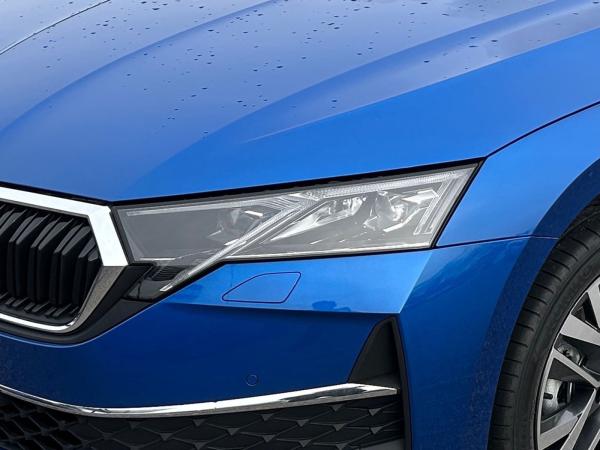 Skoda Octavia Combi Balance 2,0 TDI DSG ACC AHK*SONDERAKTION*