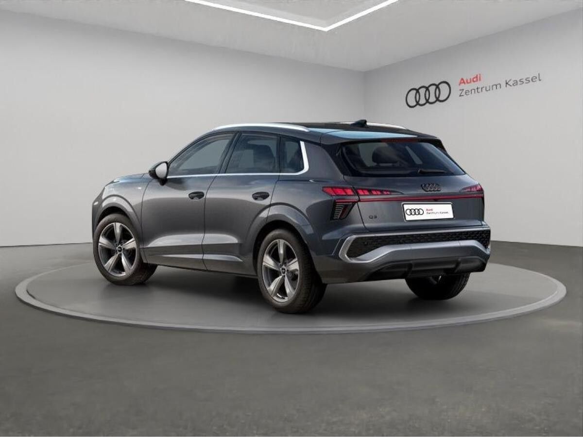 Audi Q3 SUV TFSI S line LED Plus Navi Pano AHK Rü 19"