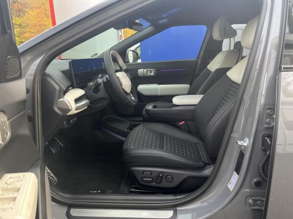Kia EV4 81 kWh 150 kW GT-Line Frontantrieb Fastback, Drive, Comfort, Connect, Allwetter Bereifung