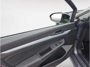 Volkswagen Golf VIII 1.5 eTSI W Goal ACC AUT Akustikglas