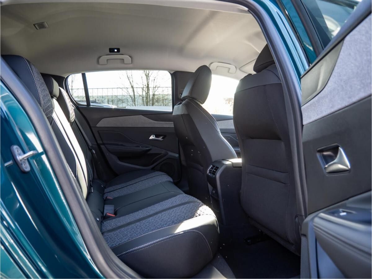 Peugeot 308 Allure 145 e-DSC6 *NEW*