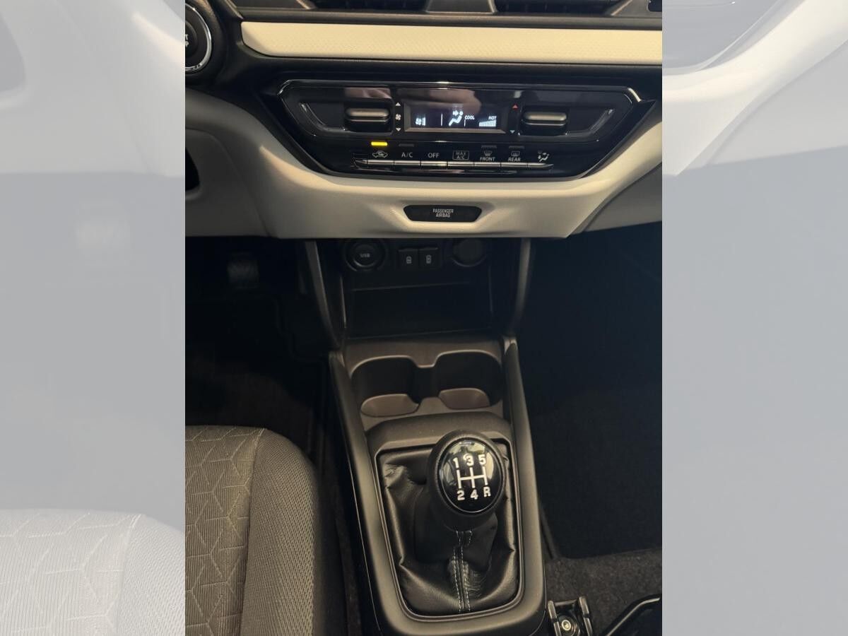 Suzuki Swift Comfort  Mild-Hybrid KAM NAV SHZ sofort lieferbar!!!