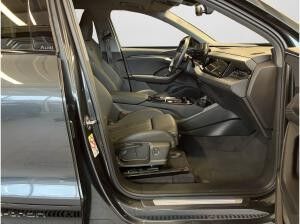 Audi Q6 e-tron quattro Audi Q6 e-tron quattro