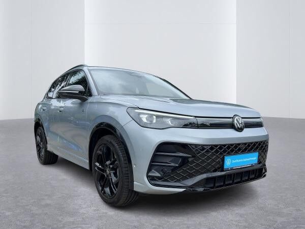 Volkswagen Tiguan R-Line 2.0 TDI DSG AHK/NAVI/HUD/KAMERA
