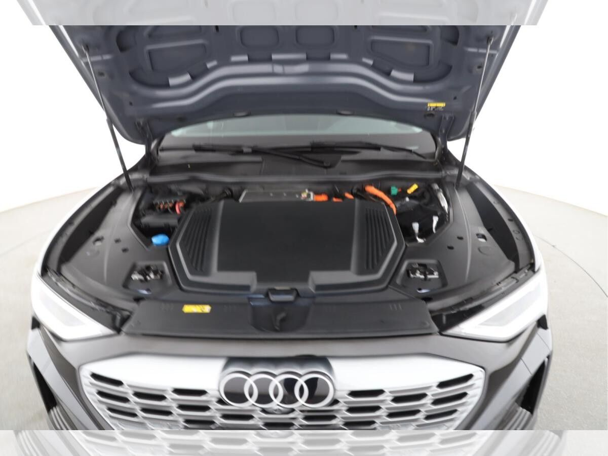 Audi Q8 e-tron 50 quattro S line