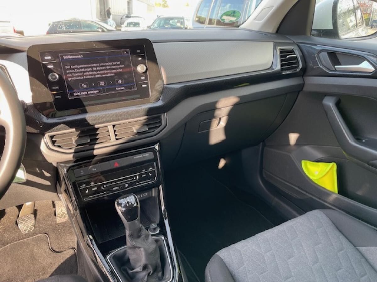 Volkswagen T-Cross 1.0TSi Life AHK R-Kamera ACC LED Sitzheiz. Alu Parkpilot