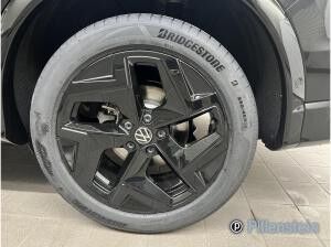 Volkswagen Tiguan TDI DSG R-LINE/BLACK AHK+MATRIX+KOMFORT+A