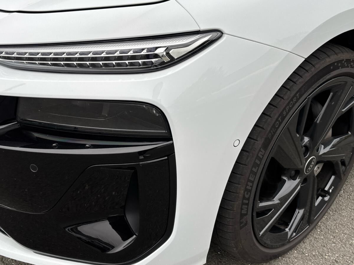 Audi A6 e-tron Avant performance MMI Matrix 360° Ka.