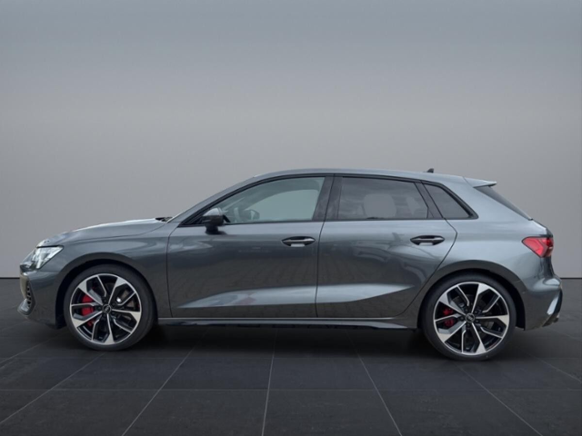 Audi S3 Sportback*Pano*Sonos*Matrix*S-interieur