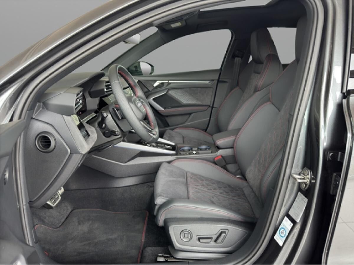 Audi S3 Sportback*Pano*Sonos*Matrix*S-interieur