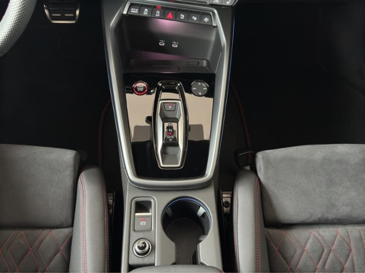 Audi S3 Sportback*Pano*Sonos*Matrix*S-interieur