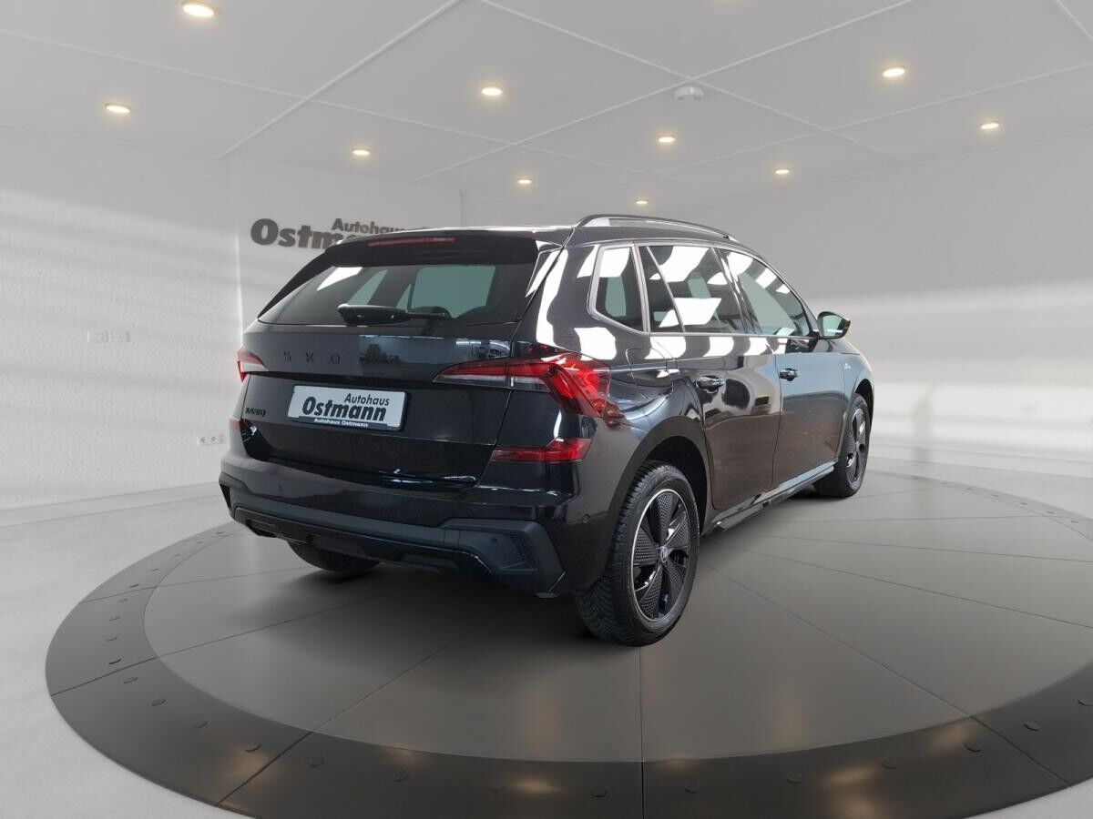 Skoda Kamiq 1.5 TSI Monte Carlo Pano AHK ACC CarPlay