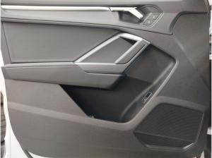 Audi Q3 35 TFSI S tronic S line LED AHK DAB Tempomat