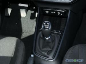 Hyundai i20 TREND KOMFORT NAVI KAMERA SHZ LHZ CARPLAY