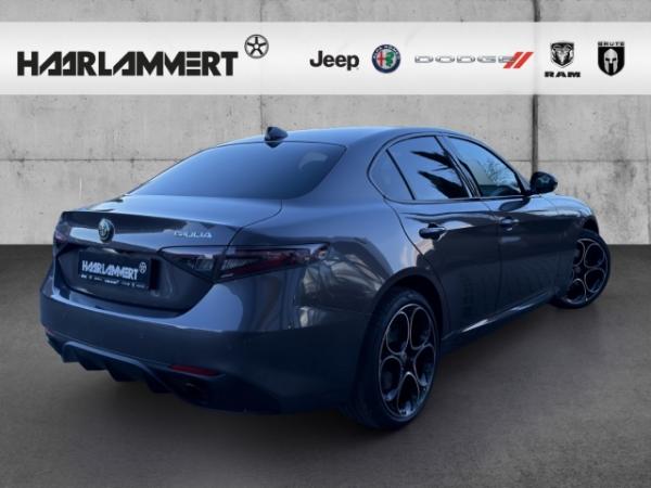 Alfa Romeo Giulia Veloce Q4 2.0 PDC+KAMERA+NAVI+CARPLAY+SHZ